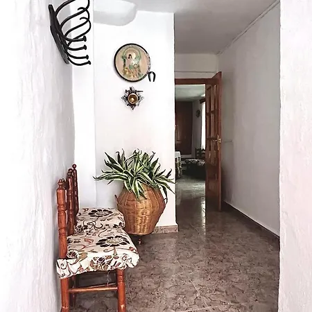 La Casa Del Camino Del Puerto * Chirivel